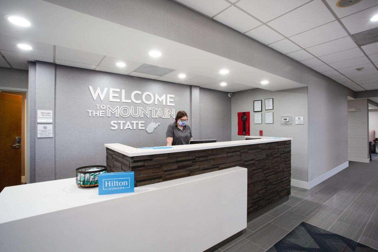 Hampton Inn Elkins Buitenkant foto