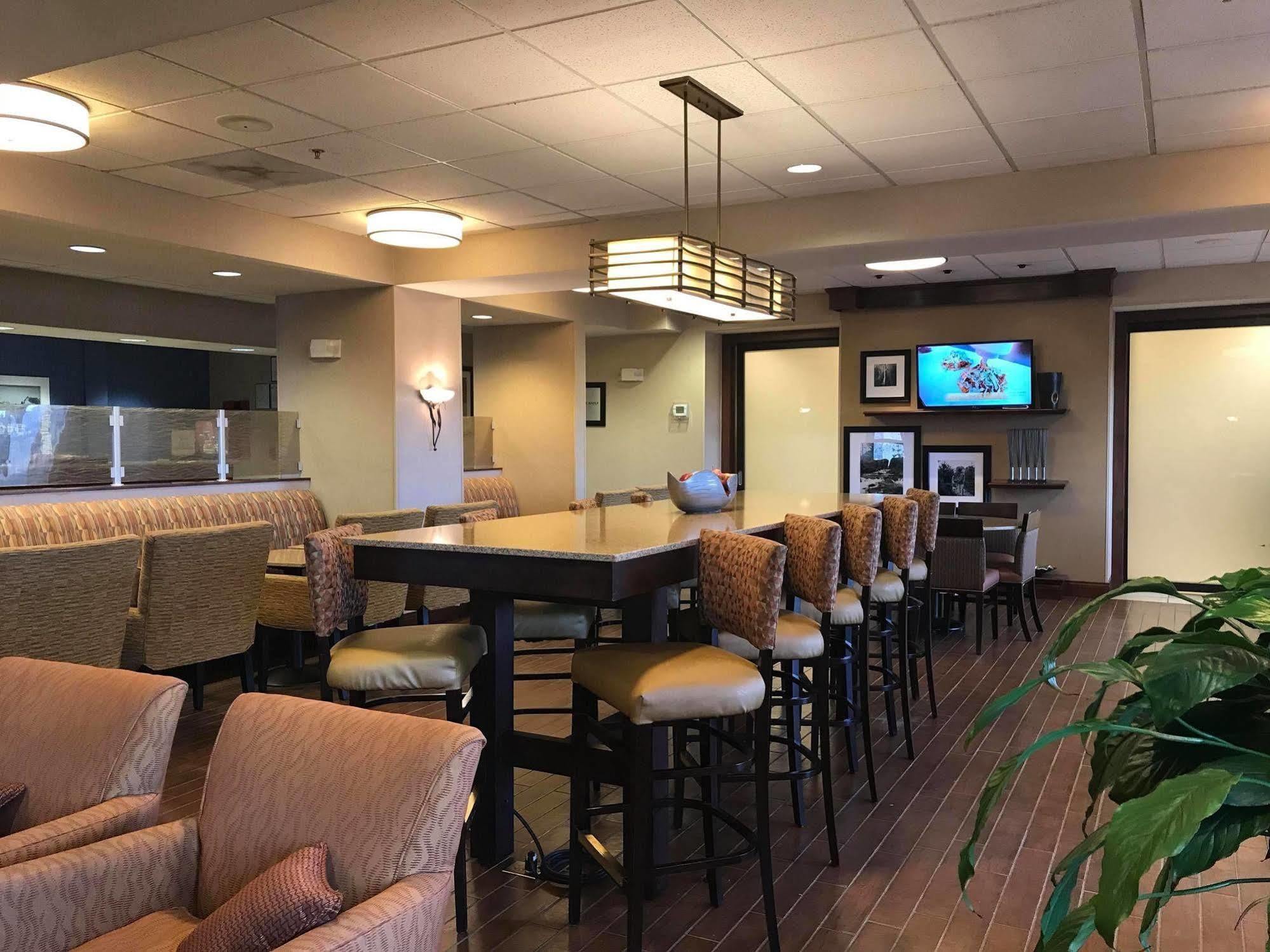 Hampton Inn Elkins Buitenkant foto